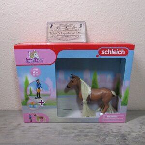 Schleich Horse Club Sofia's Boutique Kim Camamelo Starter Set 42585